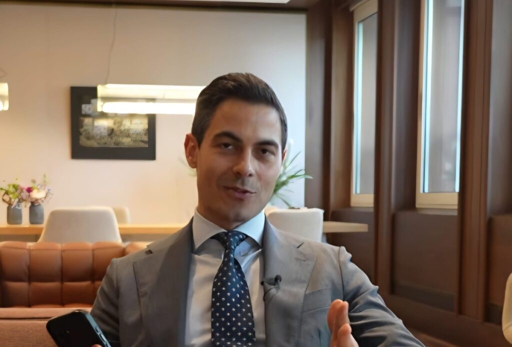 WhatsApp Image 2026 04 14 at 07.33.43 (1)